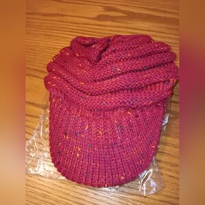 Red Knit Beanie with Visor New DW BRAND